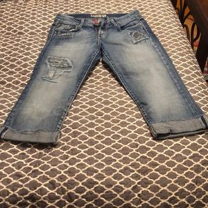 Crop jean from non smoking home